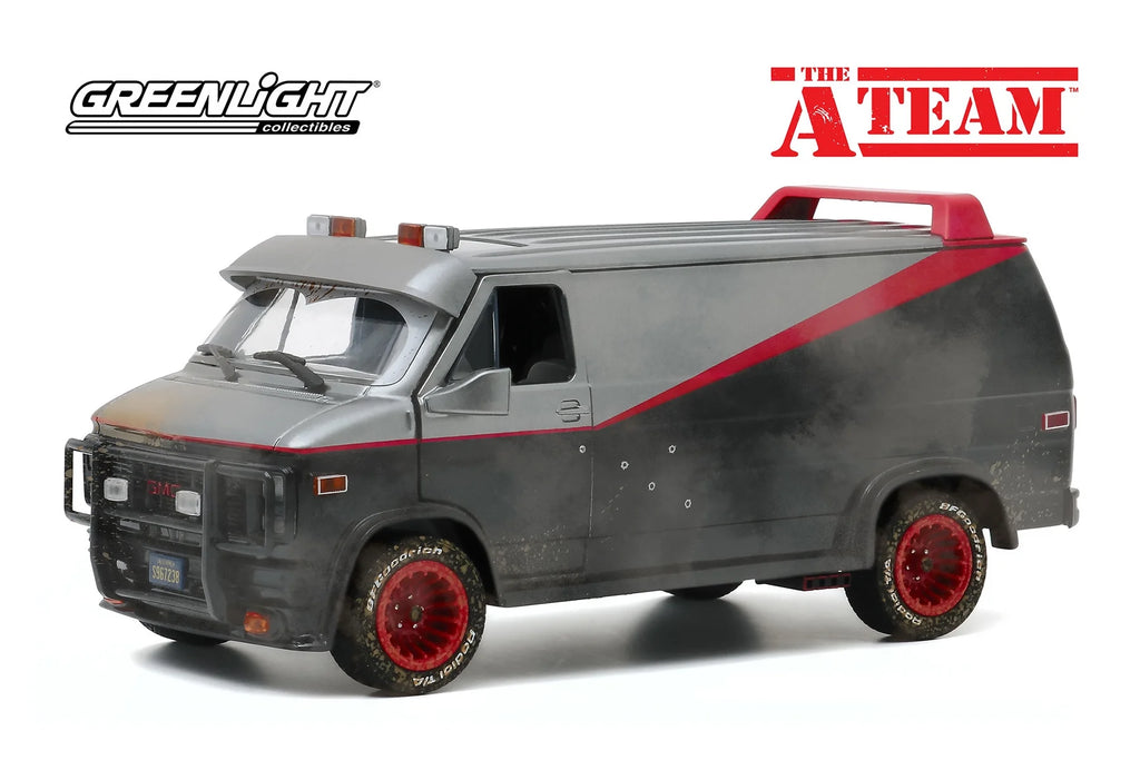 1/24 Scale Diecast Car with Display Case P481683